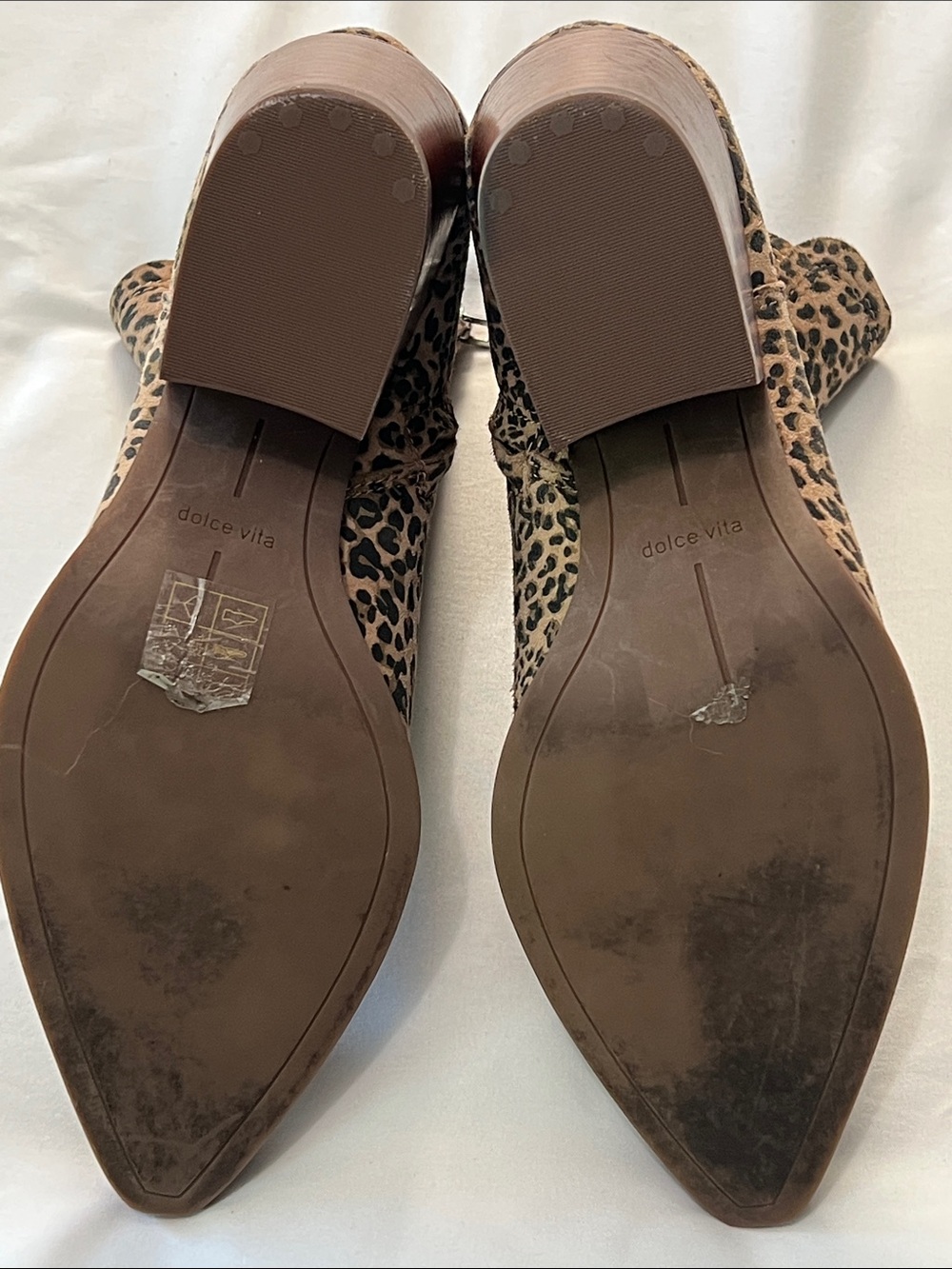 Dolce Vita Serna Leopard Print Suede Ankle Booties - Picture 7 of 9